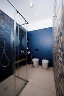 Four Points Suites