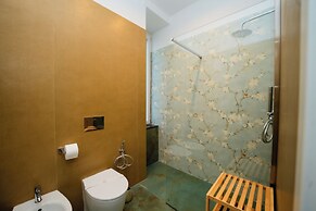 Four Points Suites