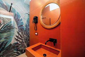 Four Points Suites