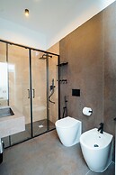 Four Points Suites
