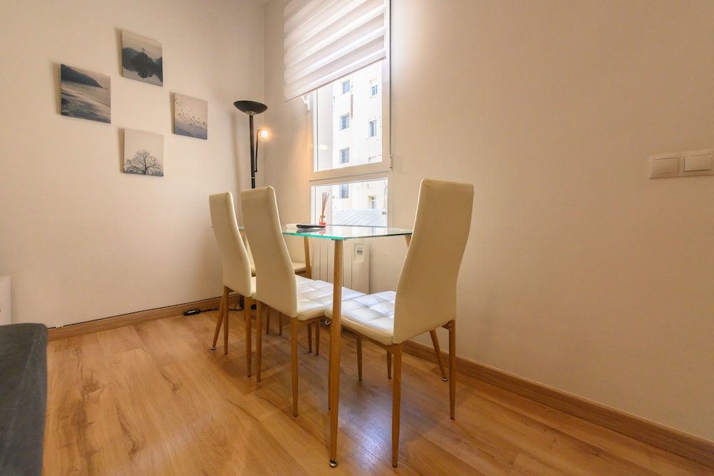 M Car1012 Apartamento con 2 Dormitorios 2 ba o