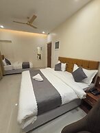 Sarvagya Inn
