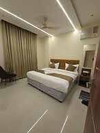 Sarvagya Inn