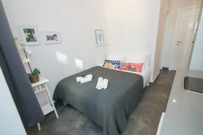 Jaffa street Studios - 5 min to Market