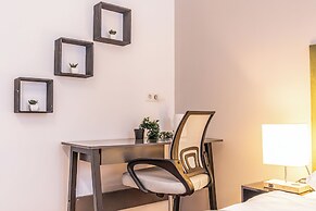 Affordable 2BR Apartment in Vienna
