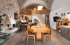 Canava Villas Santorini