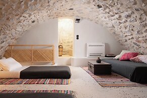 Canava Villas Santorini