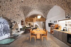 Canava Villas Santorini