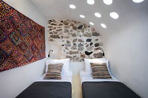 Canava Villas Santorini