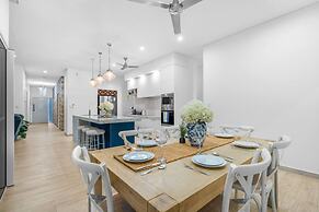 Zenhouse Solstice Designer 4-br Executive Retreat