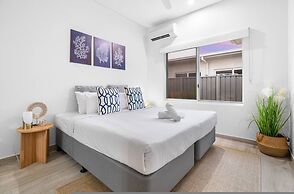 Zenhouse Solstice Designer 4-br Executive Retreat