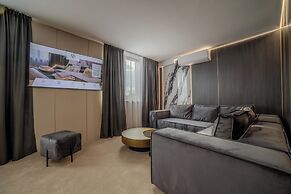 Aslan Gold Hotel