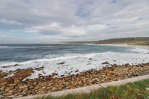 Cove Retreat