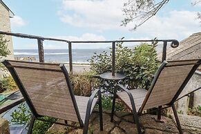 Cove Retreat