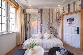 Book and Bed - North Bund
