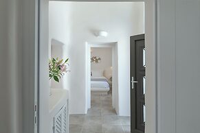 Aleanna Traditional Villa Fira