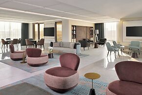 Crowne Plaza Riyadh Al Takhassusi By IHG