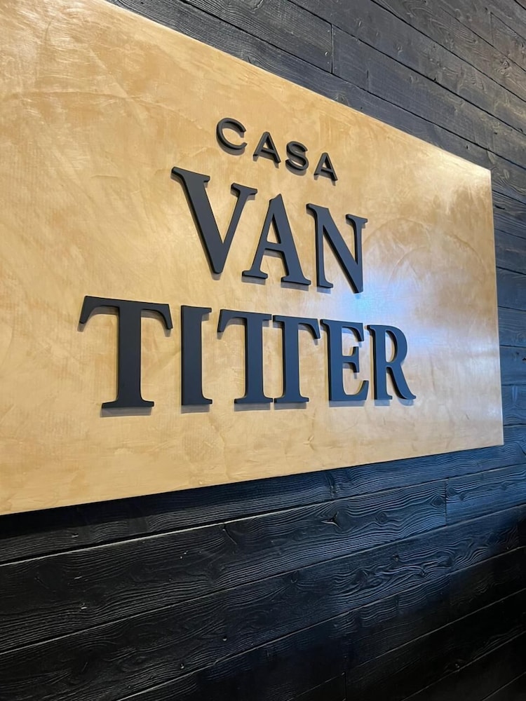 Casa VanTitter
