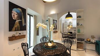 Rental in Rome Giulia Apartment