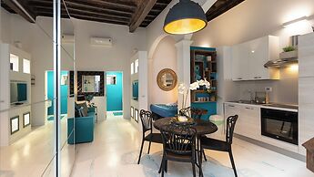 Rental in Rome Giulia Apartment