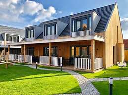 Lodge in Zoutelande Near Beach