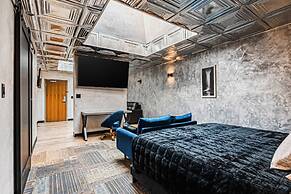 Rundle Suites