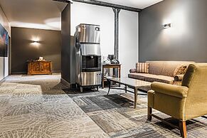 Rundle Suites