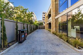 Zoe's Villa by PS