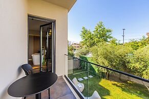 Zoe's Villa by PS