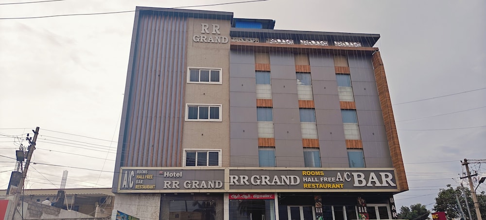 RR Grand Inn