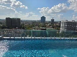 Marina Bay Suites