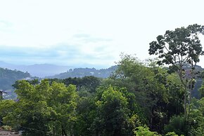 Thimira Mist - Mountain-View Home