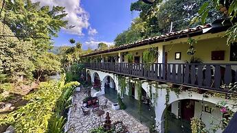 GARDEN HOTEL