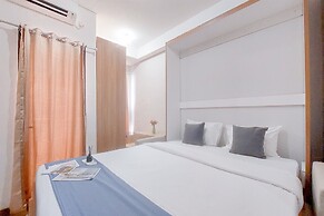 Restful And Cozy Studio At Transpark Bintaro Apartment