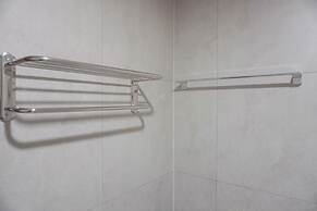 Modern And Tidy Studio At Pollux Chadstone Apartment