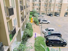 Good And Cozy Studio At Podomoro Golf View Apartment