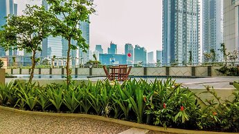 Stunning And Comfortable 2Br At The Wave Kuningan Apartment