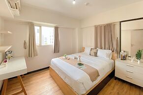 Stunning And Comfortable 2Br At The Wave Kuningan Apartment