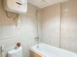 Modern 2Br At Vasanta Innopark Apartment