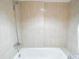 Modern 2Br At Vasanta Innopark Apartment