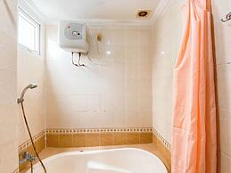 Compact And Functional 3Br Apartment Grand Palace Kemayoran