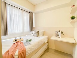 Modern White Accent 2Br Apartment Meikarta