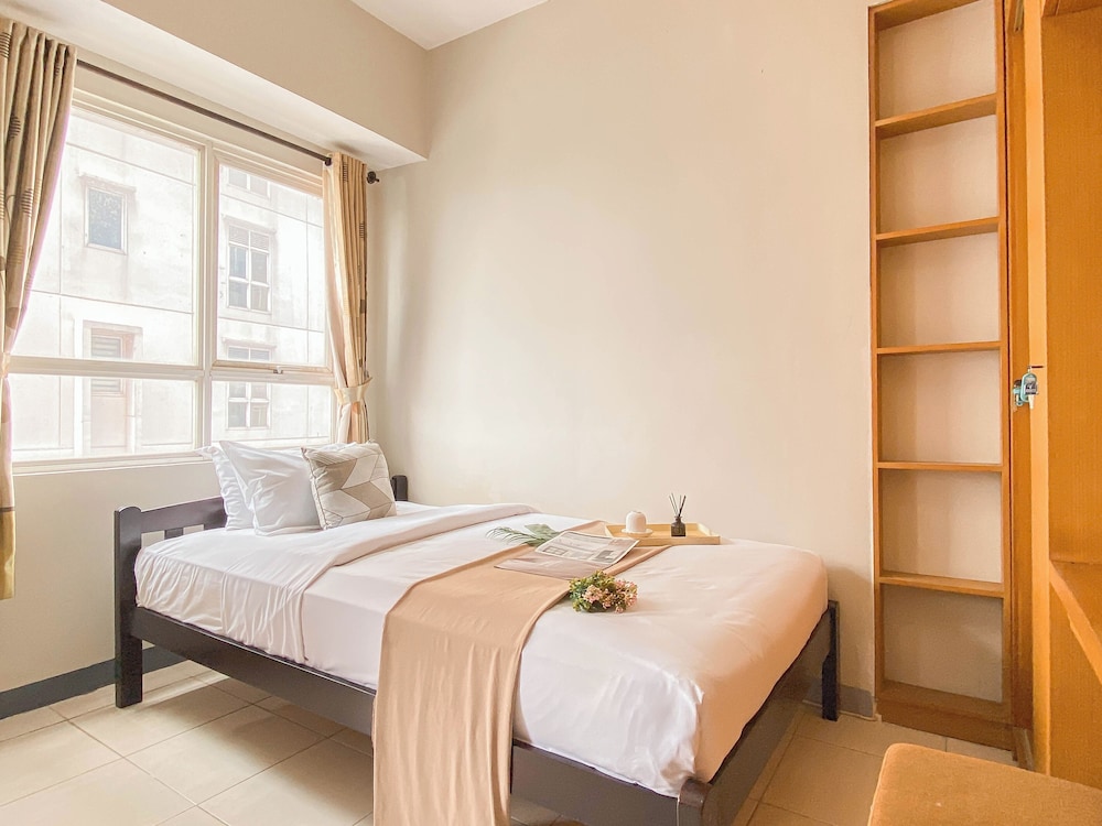 Nice & Cozy Studio Apartment At Taman Melati Margonda