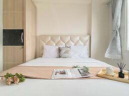 Simple Look 2Br At Apartment Podomoro Golf View