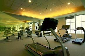 Spacious 2Br With Mall Access At Bellezza Apartment