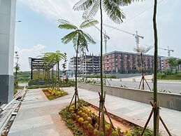 Warm Neutral 2Br At Meikarta Apartment