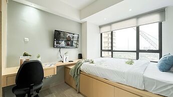 Nice Look Studio At Collins Boulevard Apartment