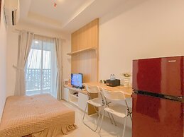 Comfortable 1Br At Belmont Residence Puri Apartment