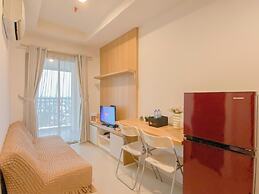 Comfortable 1Br At Belmont Residence Puri Apartment