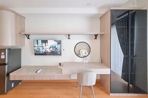 Modern Studio At Mataram City Apartment